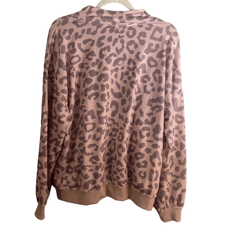 𝅺SHE & Sho Clothing Co. Women’s Pullover Size Large - Picture 2 of 7